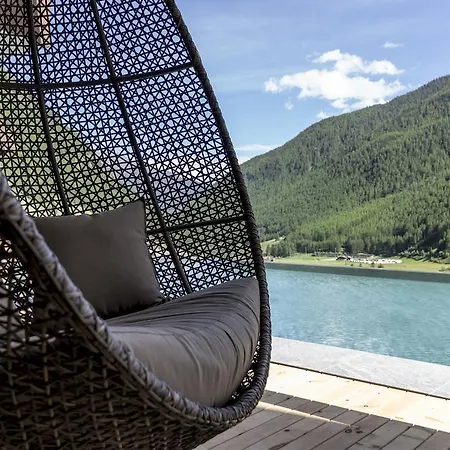 Hotel Tonzhaus 4*